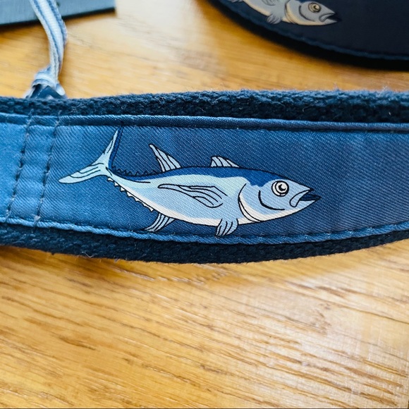 Vineyard Vines Canvas Tuna Belt- Size S- NWT - Picture 2 of 4